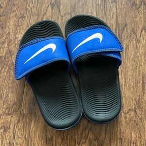 Boys Nike Slides
